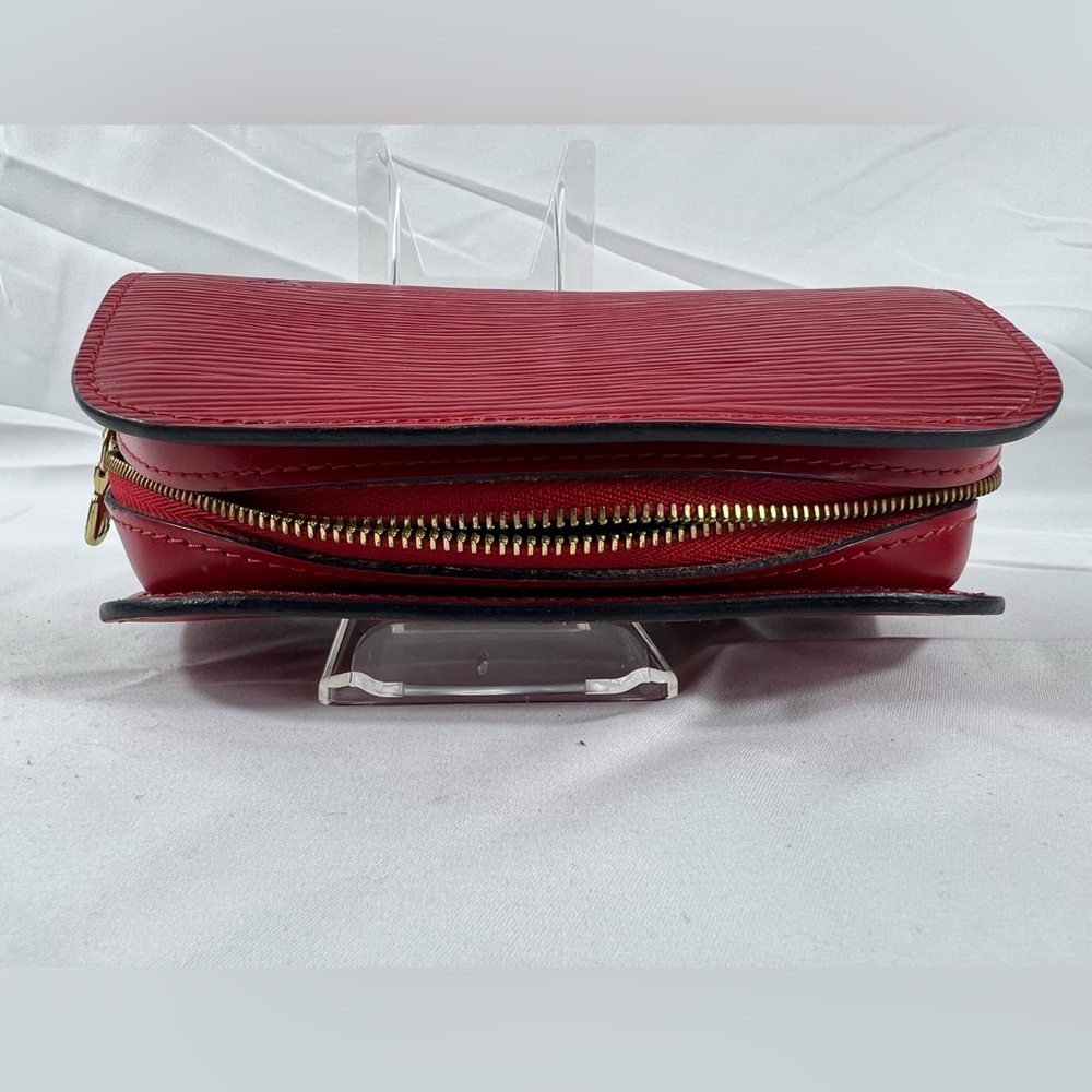 Louis Vuitton Dauphine Red Epi Leather Cosmetic Pouch GM – Made in France - Picture 4 of 8
